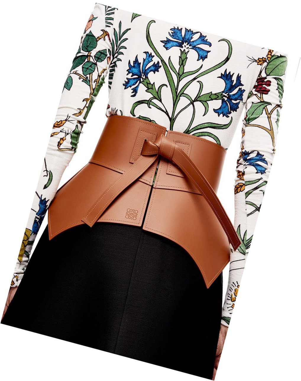 Loewe Obi belt in nappa Tan | KPFBU-4817