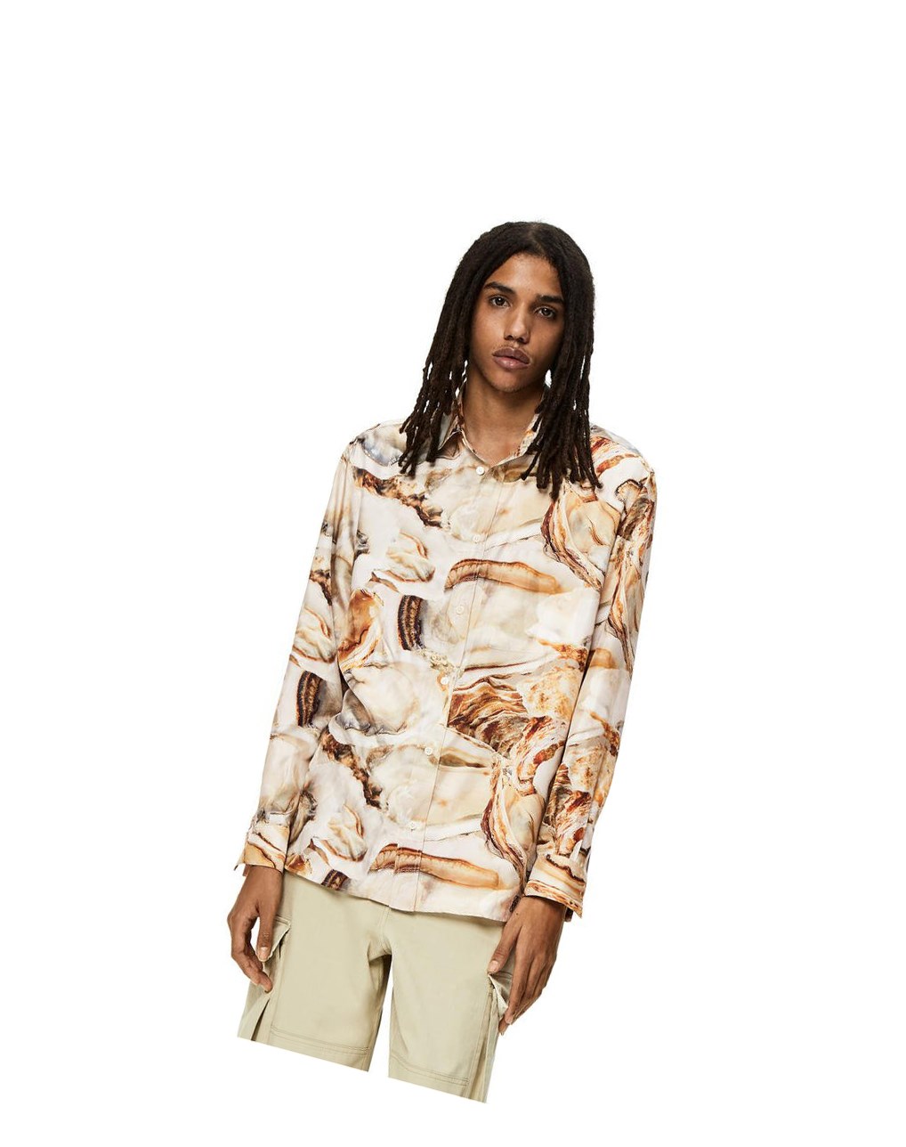 Loewe Oyster print shirt in silk Beige Claro Multicolor | IVHPS-8701