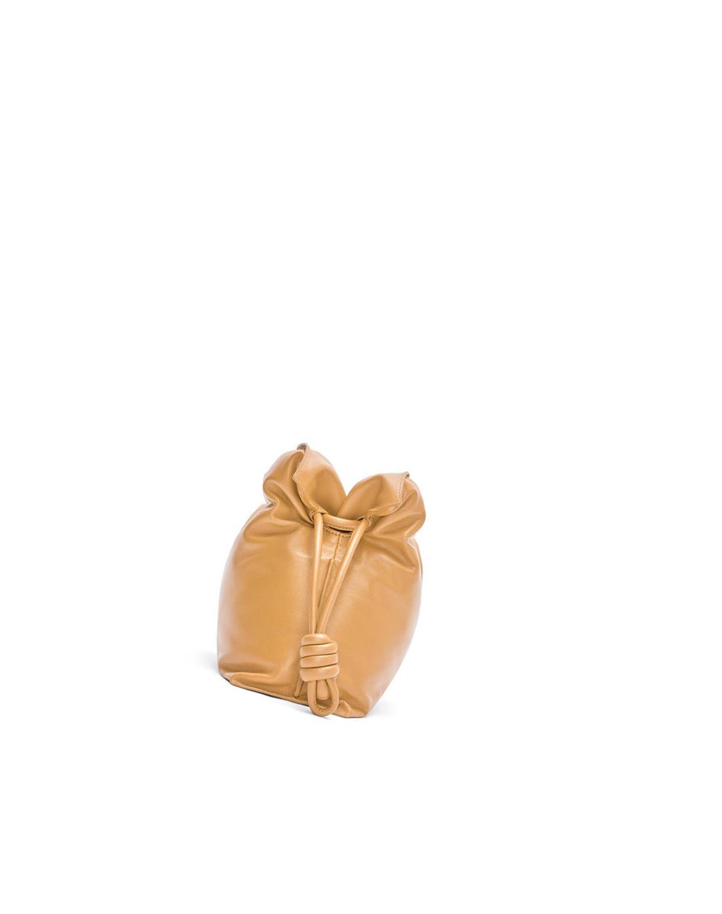 Loewe Puffer Flamenco clutch in shiny nappa lambskin Camel | PZYJT-7042
