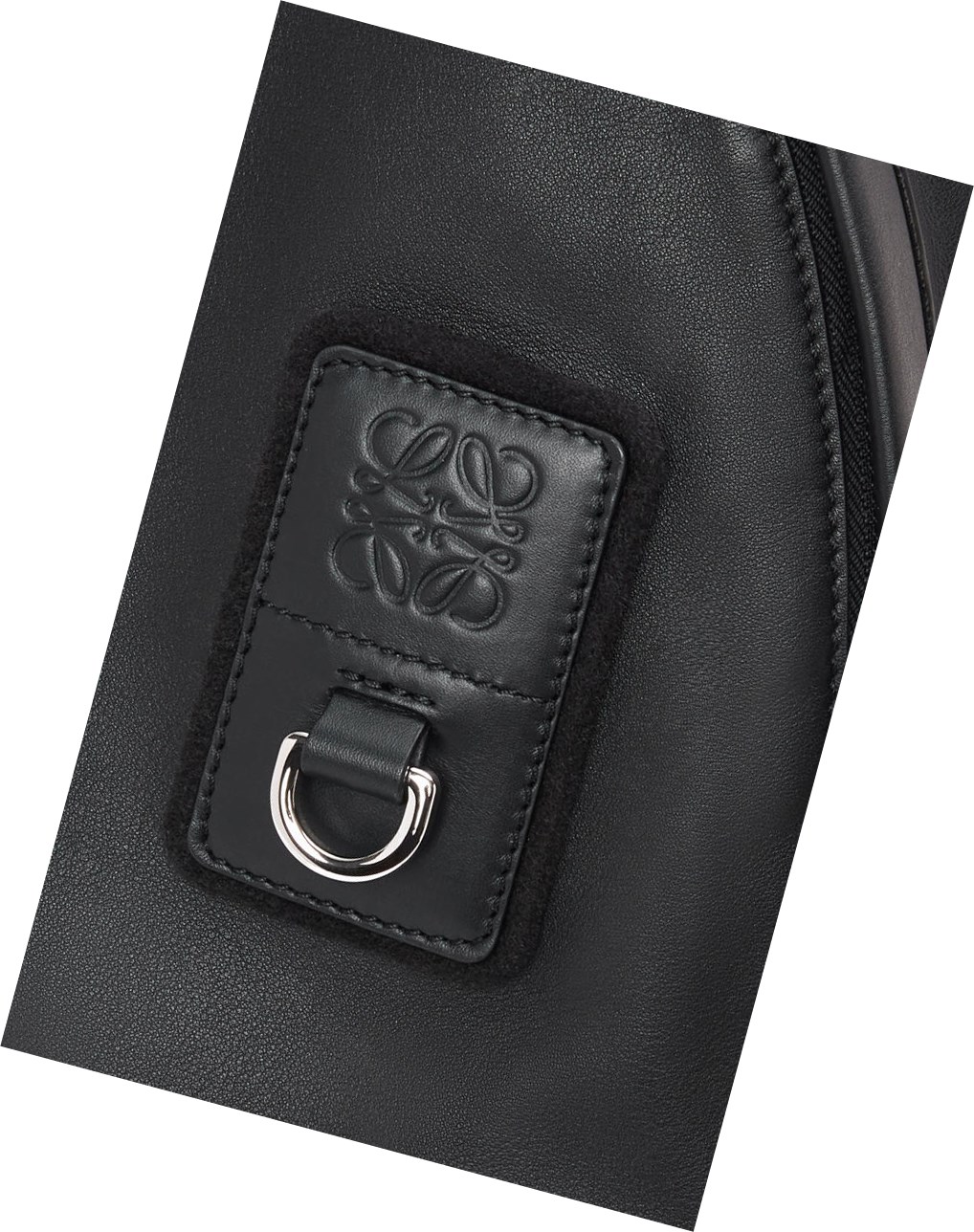Loewe Round Slim Backpack in calfskin and Anagram jacquard Negros | XOCKA-8930