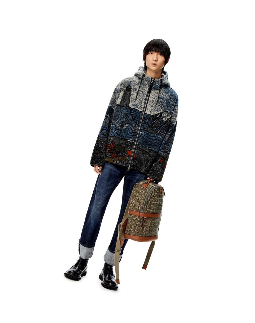 Loewe Round backpack in Anagram jacquard and calfskin Kaki Verdes | LXPNE-0423