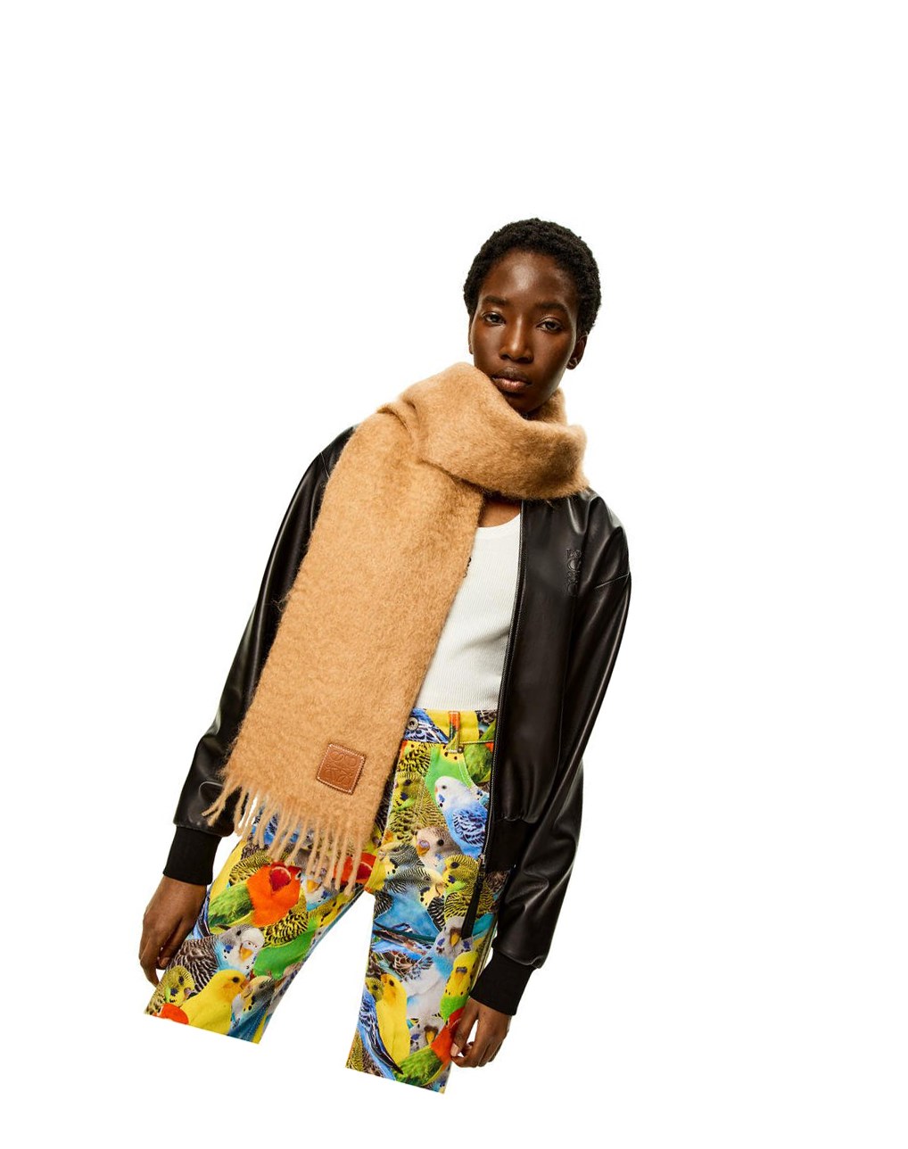 Loewe Scarf in wool and mohair Camel | NUKXR-0479