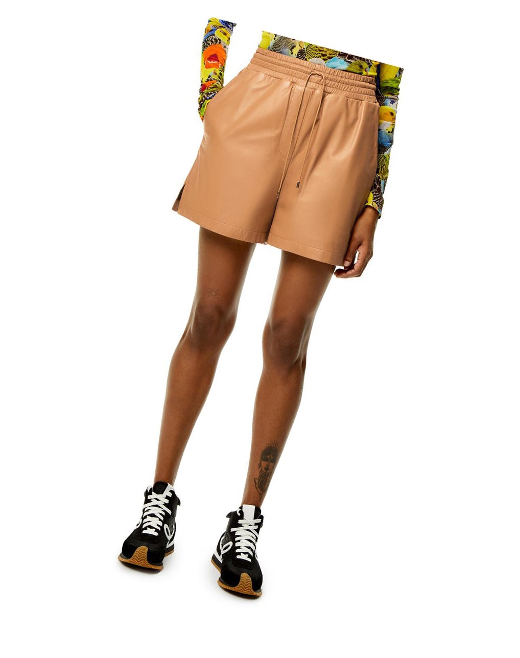 Loewe Shorts in nappa Toffee | UVCGB-3028