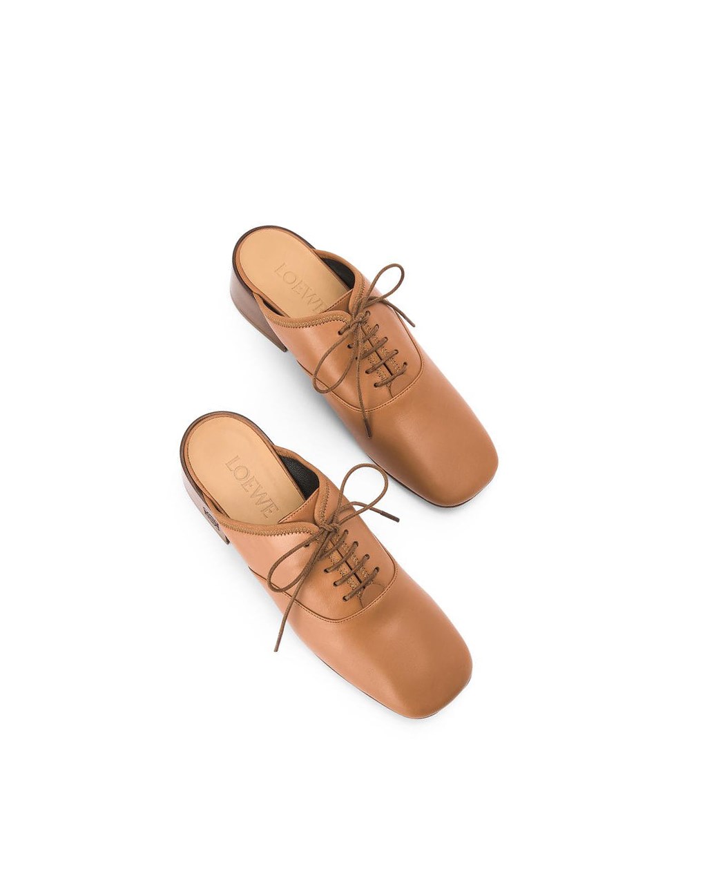 Loewe Slip on soft derby in lambskin Camel | EPXAL-0284