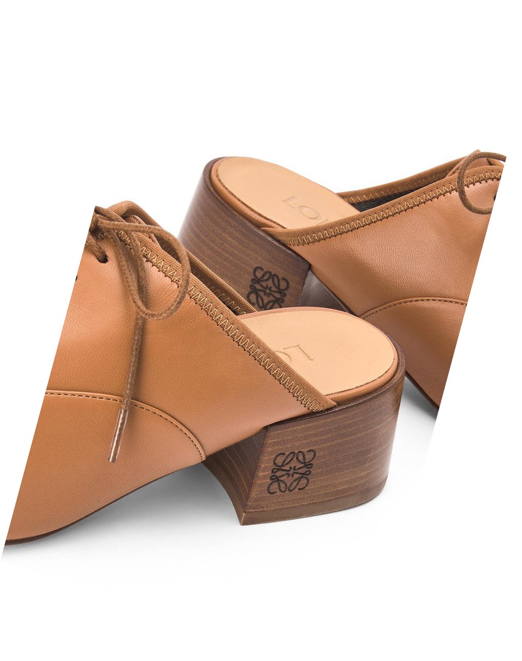 Loewe Slip on soft derby in lambskin Camel | EPXAL-0284