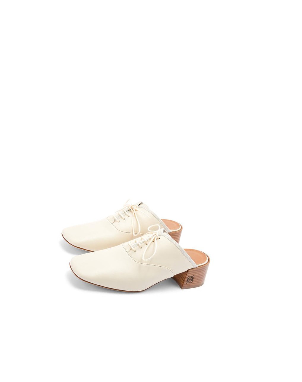 Loewe Slip on soft derby in lambskin Milk | WEAYV-2351