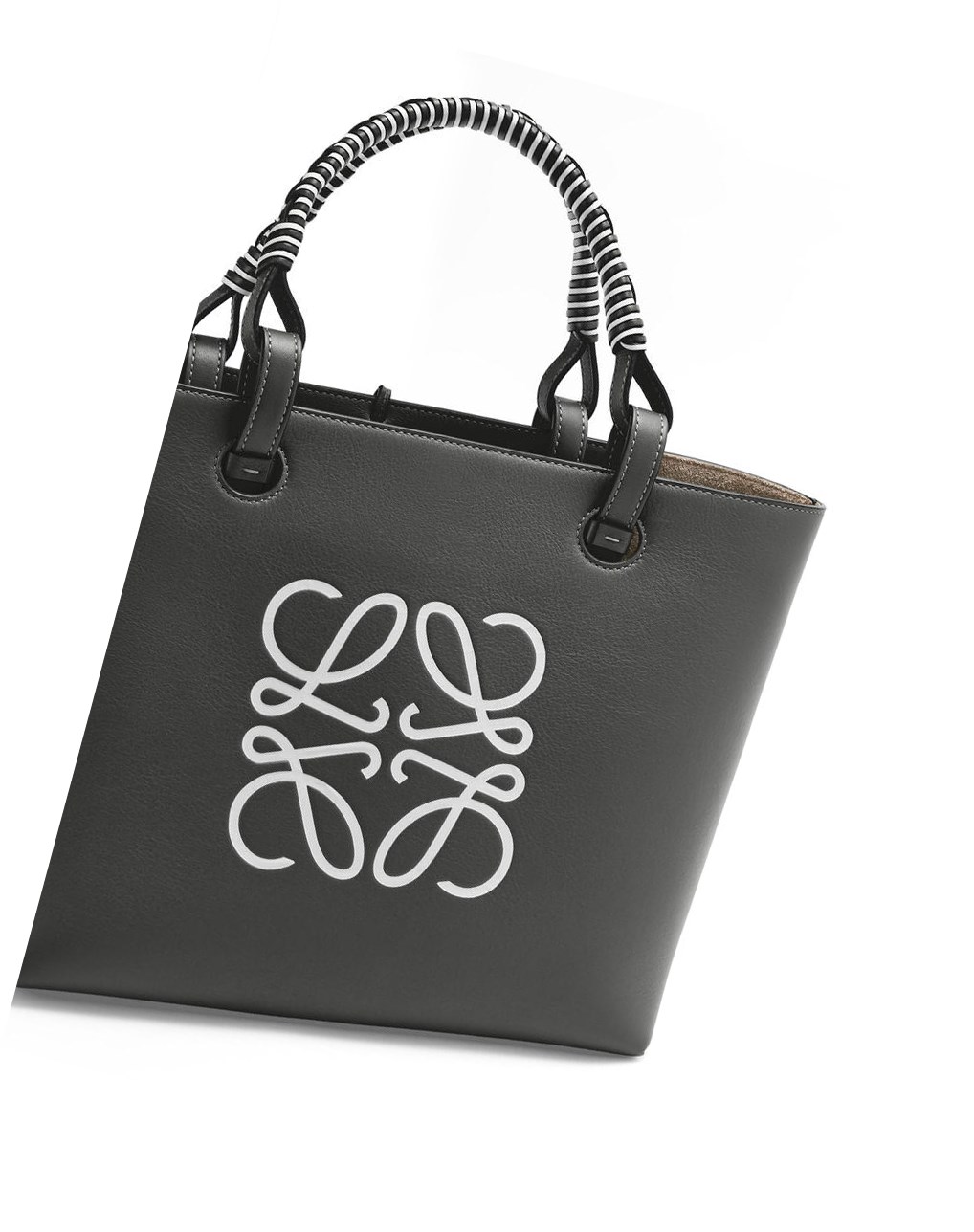 Loewe Small Anagram Tote in classic calfskin Negros Blancos | ZVMIX-8364