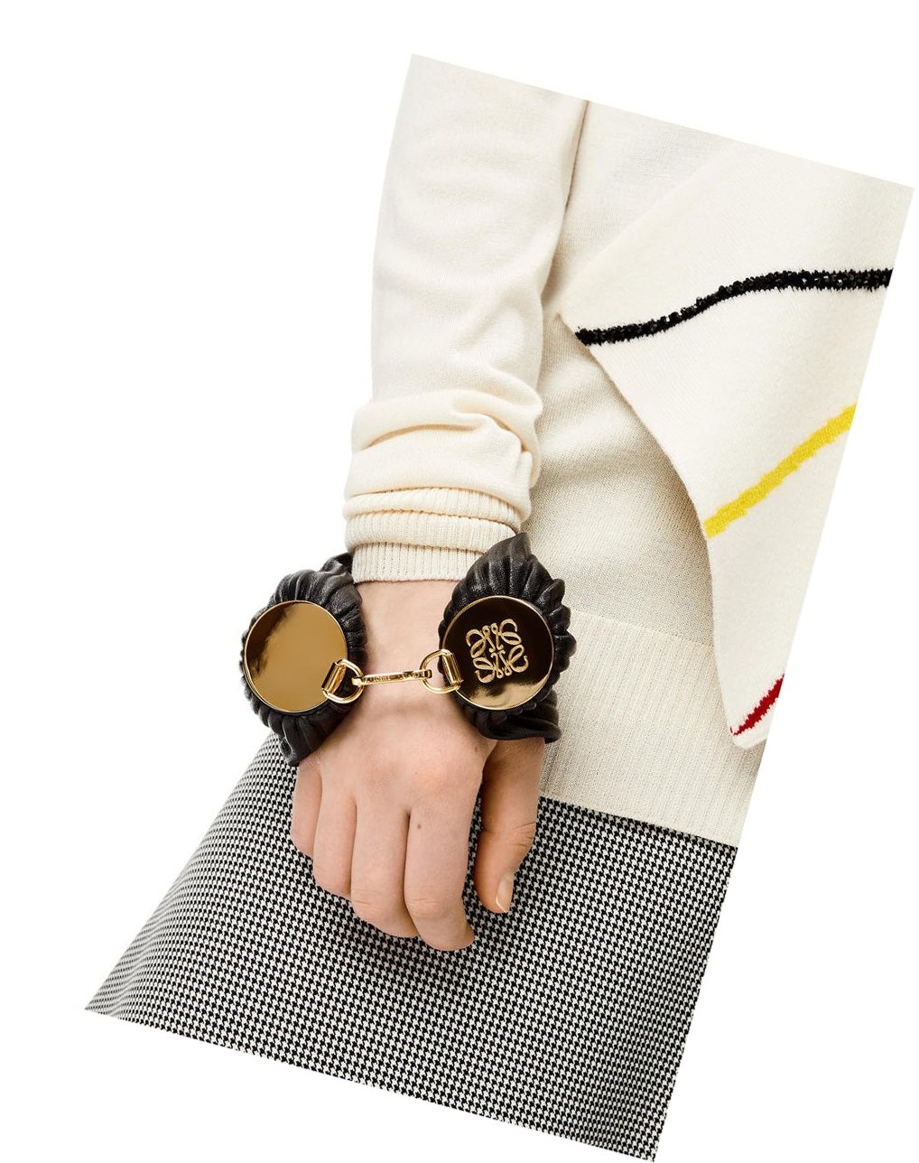 Loewe Small Bracelet pouch in pleated nappa Negros | ETCHV-5390