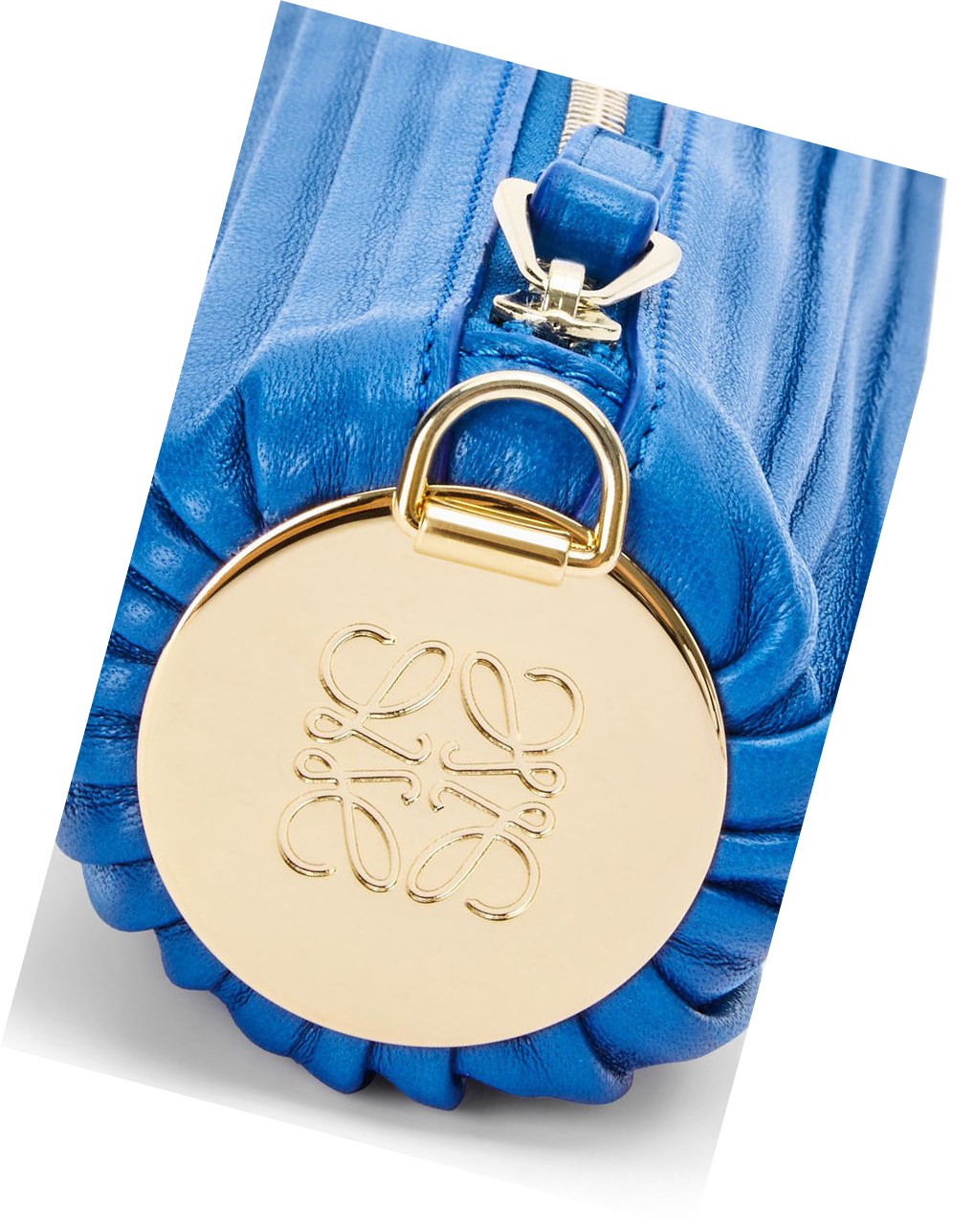 Loewe Small Bracelet pouch in pleated nappa Azul Rey Azules | LAFBI-2679