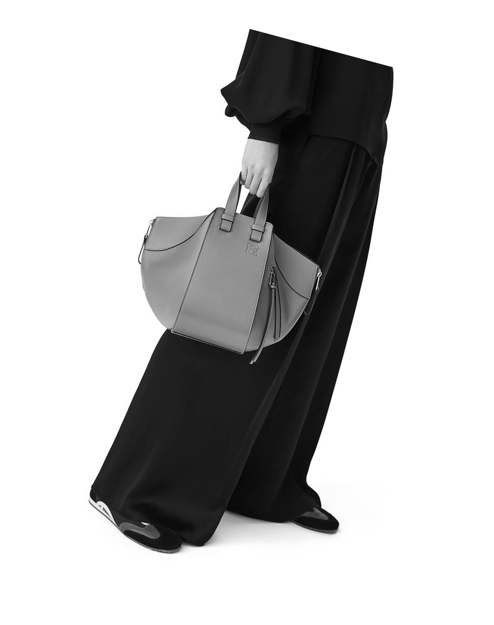 Loewe Small Hammock bag in soft grained calfskin Azules | FKTIY-4820
