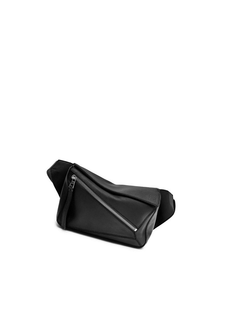 Loewe Small Puzzle Bumbag in classic calfskin Negros | ATOMD-0239