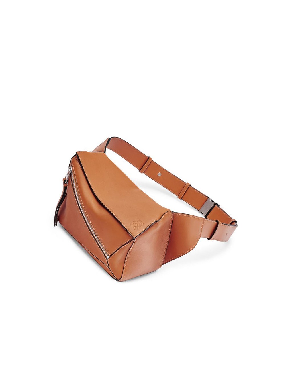 Loewe Small Puzzle Bumbag in classic calfskin Tan | BUCSE-4837