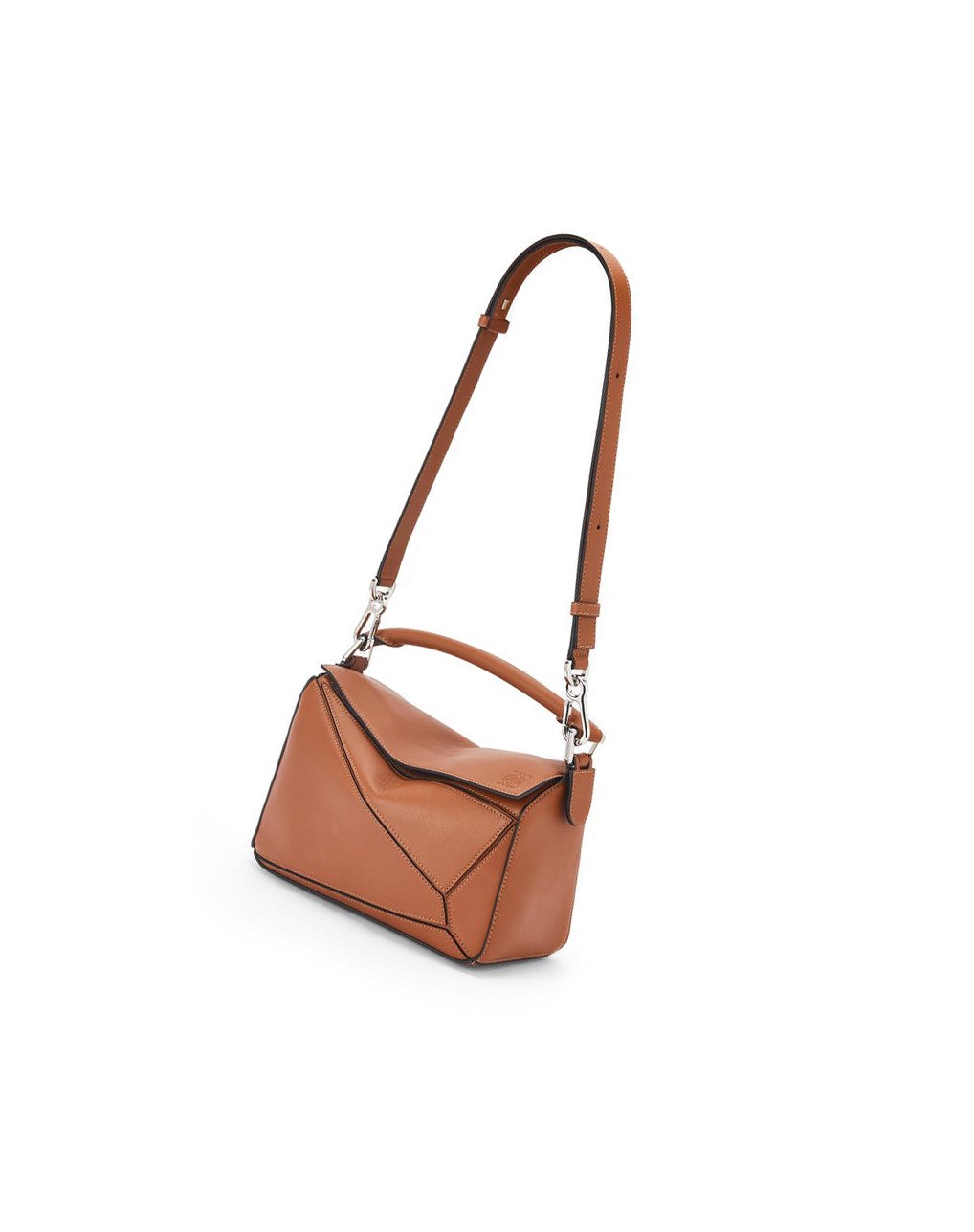 Loewe Small Puzzle bag in classic calfskin Tan | PBMTR-3648