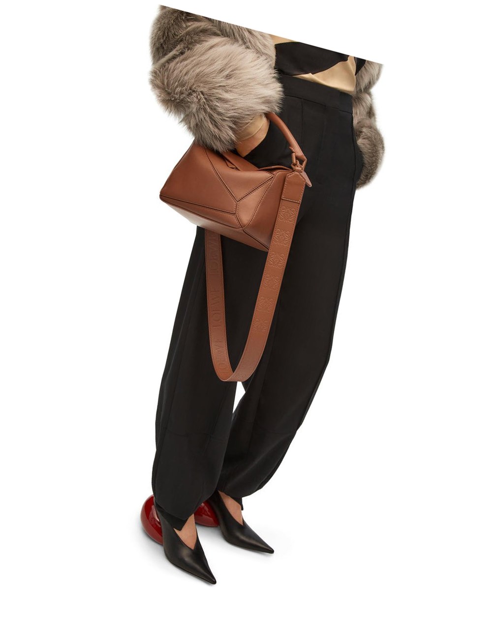 Loewe Small Puzzle bag in satin calfskin Pecan | GRYKV-2893