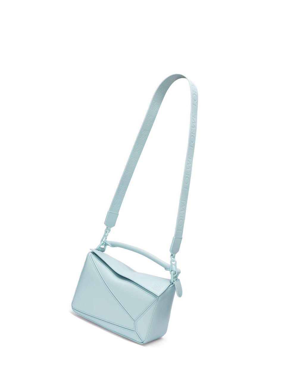 Loewe Small Puzzle bag in satin calfskin Aquamarine | HBDJO-6389