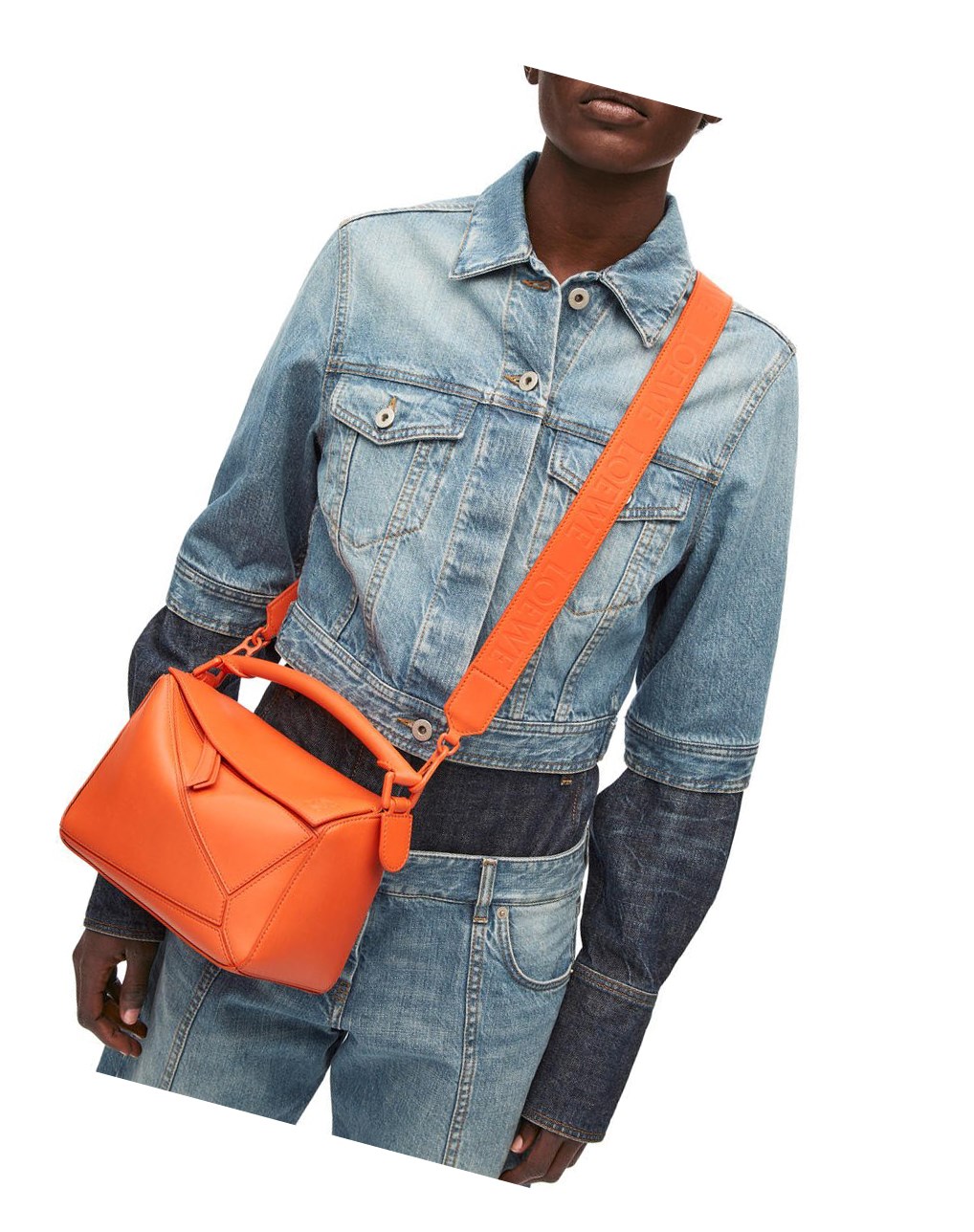 Loewe Small Puzzle bag in satin calfskin Naranjas | HBECT-5180