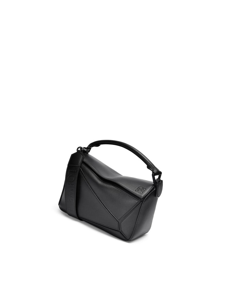 Loewe Small Puzzle bag in satin calfskin Negros | IMDNO-0473