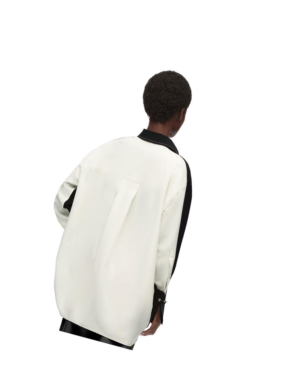 Loewe Tunic shirt in silk Blancos Negros | JLFSZ-5048
