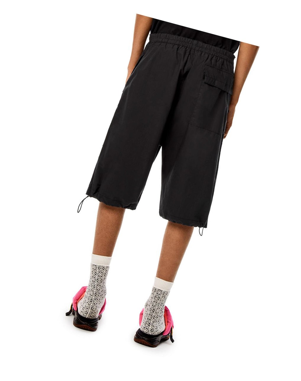 Loewe Utility cargo bermuda shorts in cotton Negros | VCLOD-5629