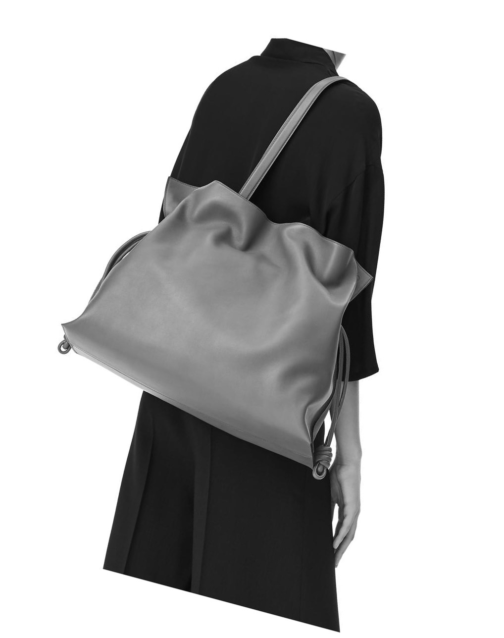 Loewe XL Flamenco bag in nappa calfskin Prune | MAWRS-5214