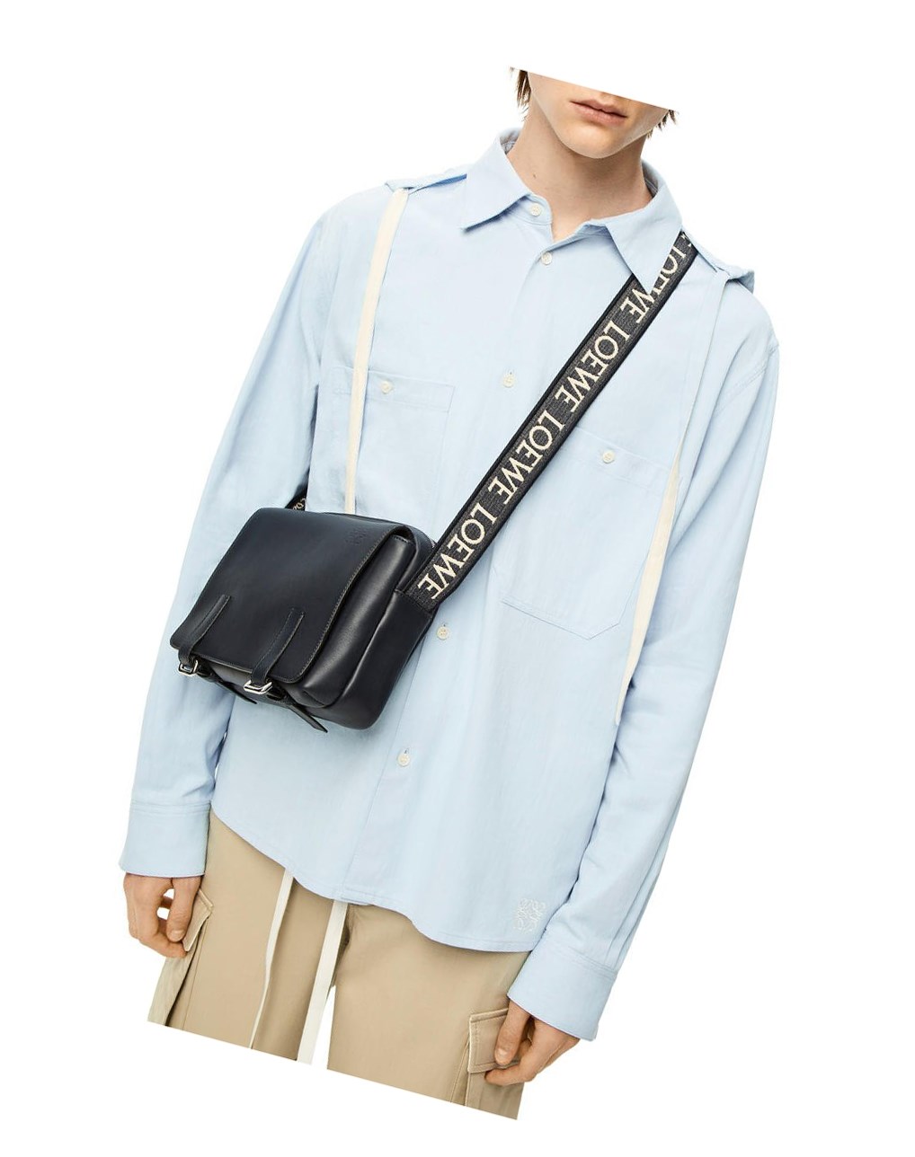 Loewe XS Military messenger bag in supple smooth calfskin and jacquard Azul Marino Oscuro | GZDLV-2039