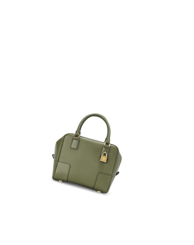 Loewe Amazona 19 square bag in nappa calfskin Verdes | VUTBI-7345