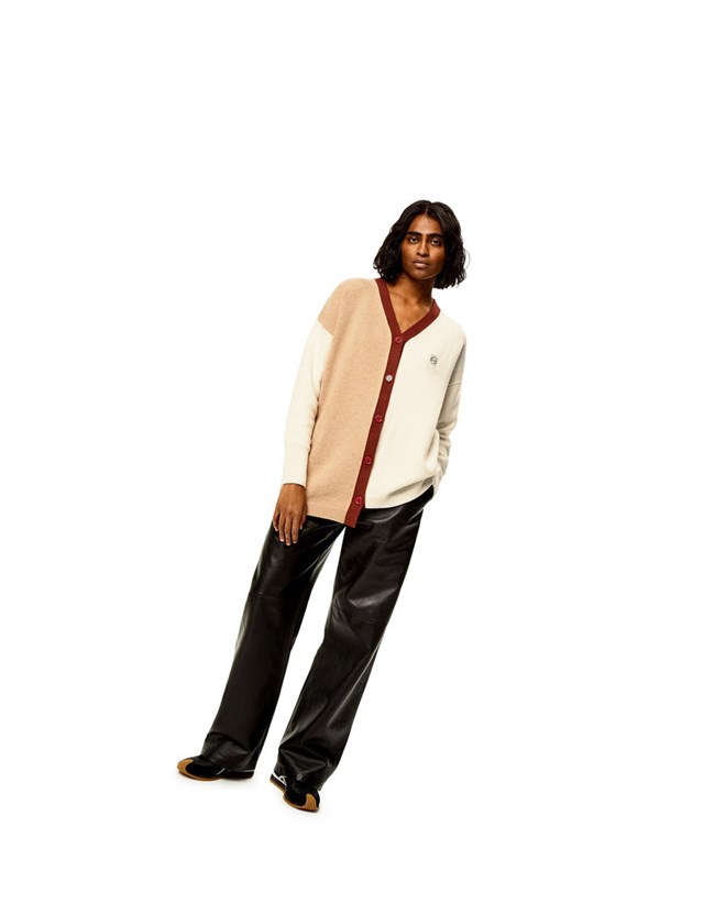 Loewe Anagram asymmetric cardigan in wool Ecru / Camel | HPJGQ-6372