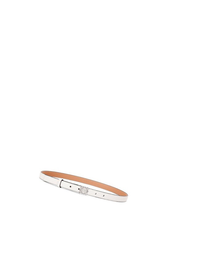 Loewe Anagram belt in pebble grain calfskin Blancos Plateados | BRIUD-9648