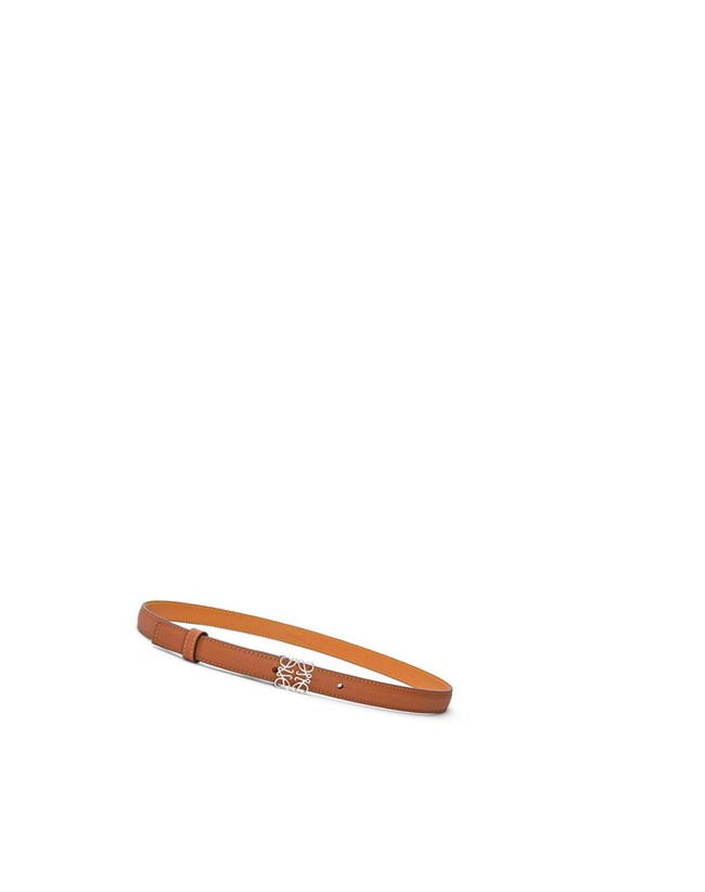Loewe Anagram belt in pebble grain calfskin Tan / Palladium | FNUVY-3496