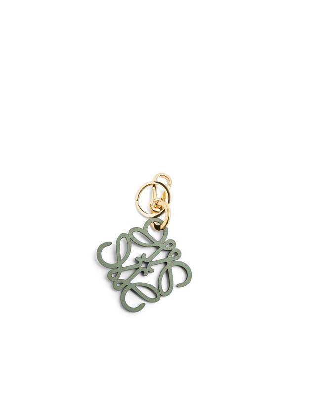 Loewe Anagram charm in calfskin Dorados | EZFPK-8152