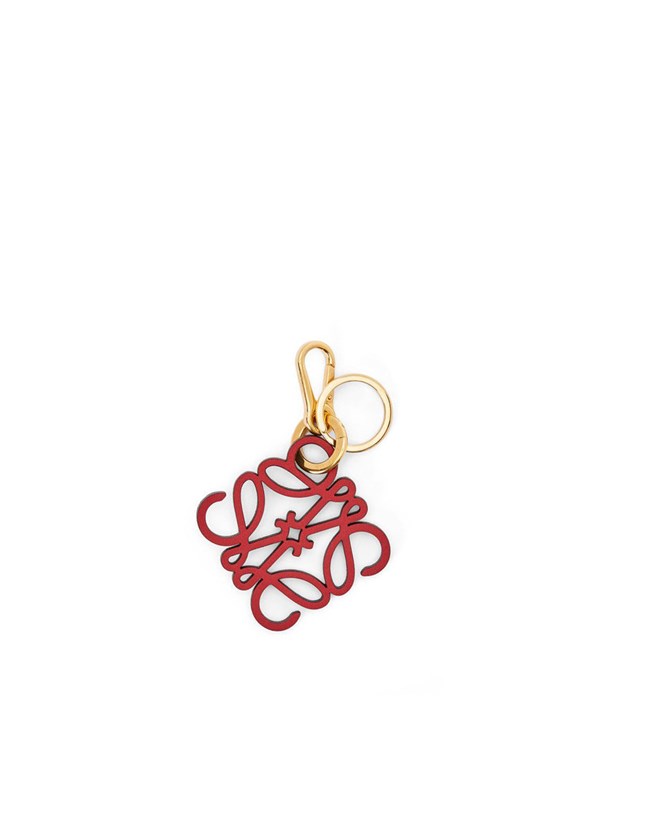 Loewe Anagram charm in calfskin Rojos Dorados | FWIJR-8713