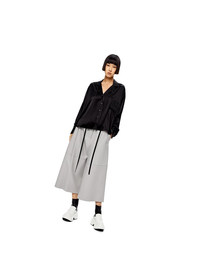 Loewe Anagram embroidered pyjama blouse in satin Negros | FPKIS-6187
