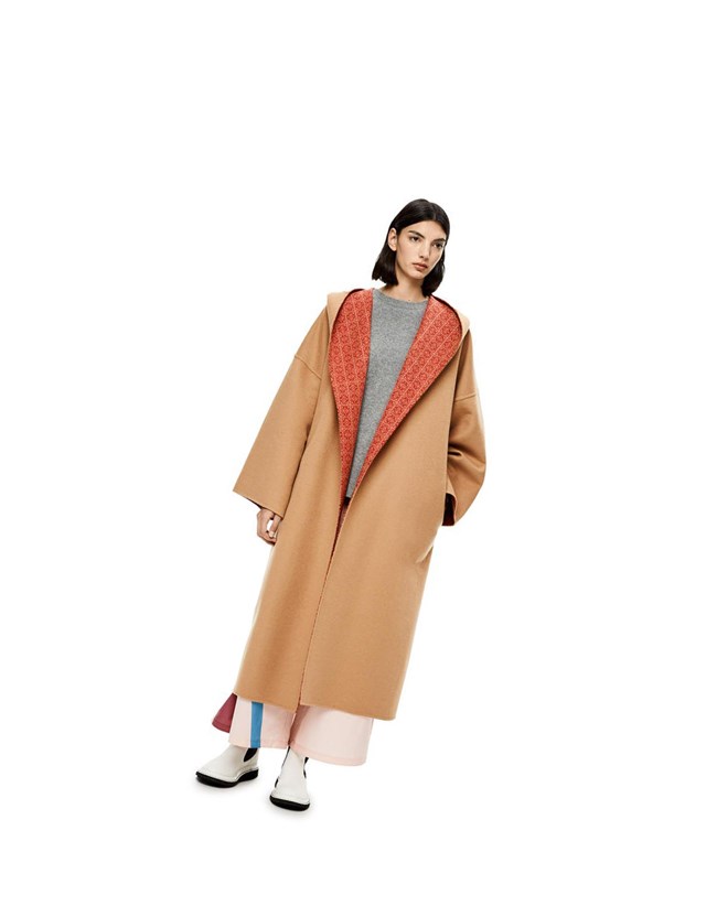 Loewe Anagram jacquard hooded coat in wool Warm Desert / Rust | ZMJCQ-9781