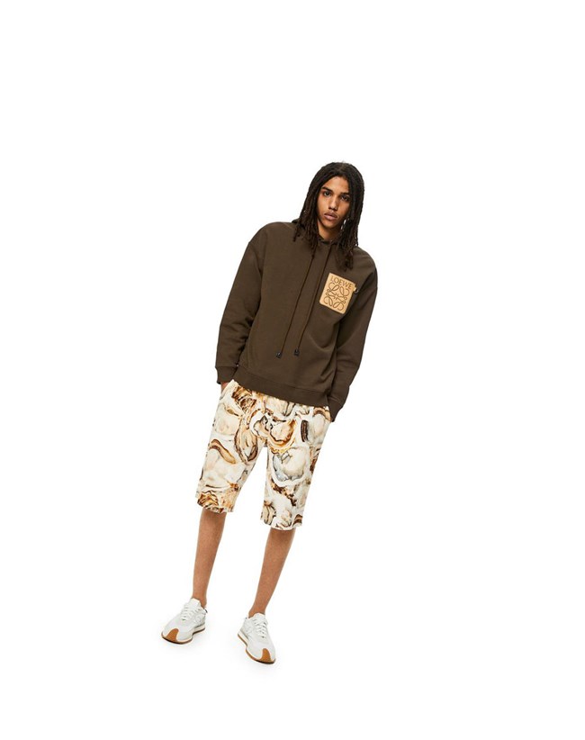 Loewe Anagram leather patch hoodie in cotton Verde Oliva Oscuro Verdes | MGEBQ-8562