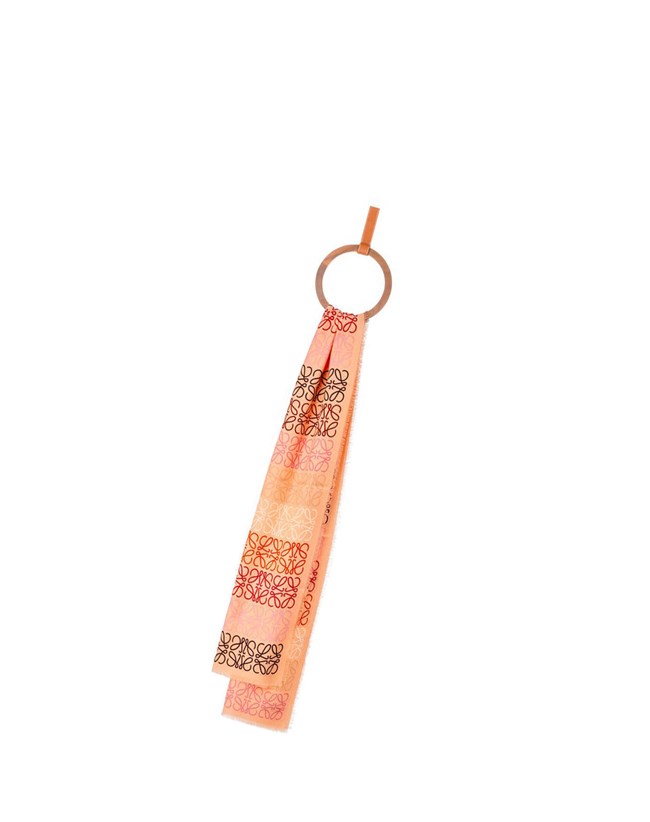 Loewe Anagram lines scarf in wool and cashmere Rosas | VKRPL-3574