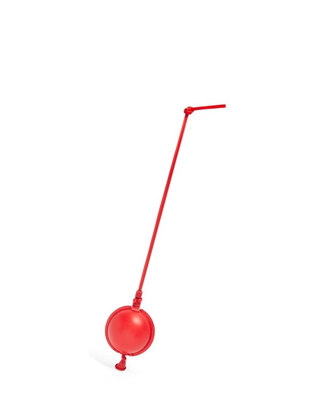 Loewe Balloon pouch in classic calfskin Lipstick | ECBWS-5248