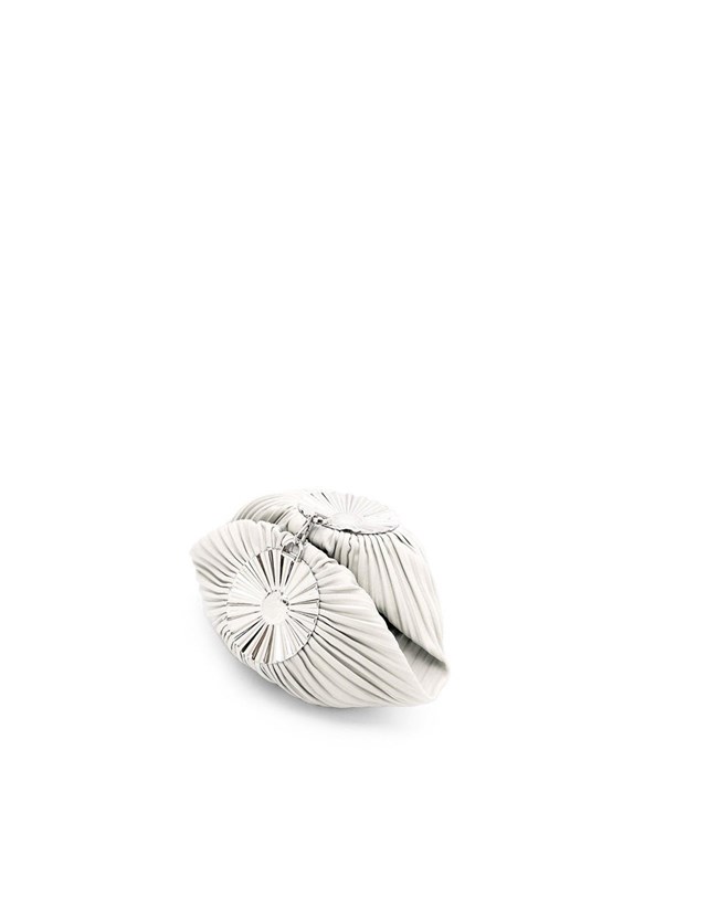 Loewe Bracelet pouch in pleated nappa with solar metal panel Blancos | JUOMY-0156