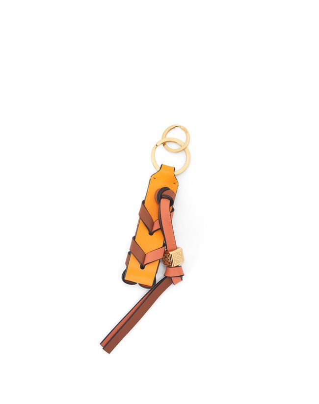 Loewe Braided strap keyring in calfskin Coral | DAOSK-6458