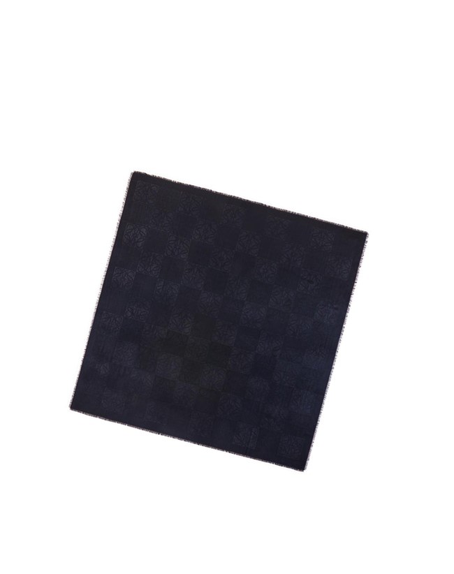 Loewe Damero scarf in wool, silk and cashmere Azules Oscuro | DBILE-4965