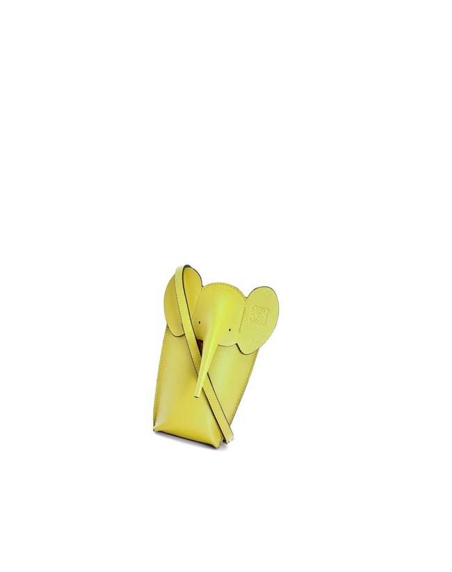 Loewe Elephant Pocket in classic calfskin Amarillos | JUPFN-6435