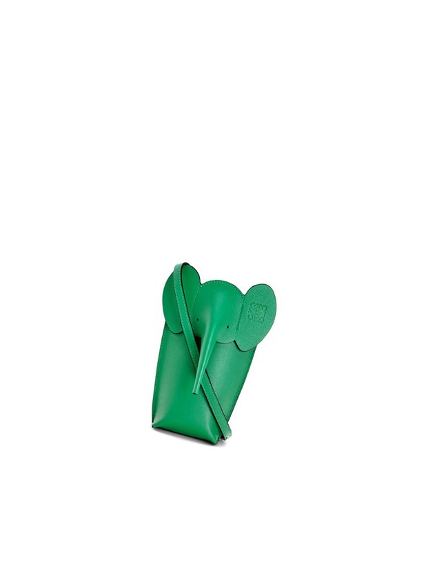 Loewe Elephant Pocket in classic calfskin Verdes | SZLJH-9748