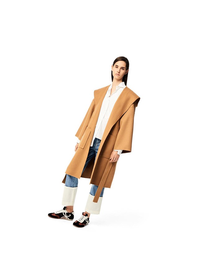 Loewe Encapuchado coat in wool and cashemere Camel | LRABM-1563