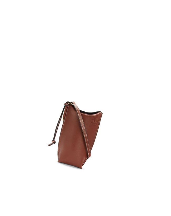 Loewe Gate Pocket in soft calfskin Rust | VZWNC-4385