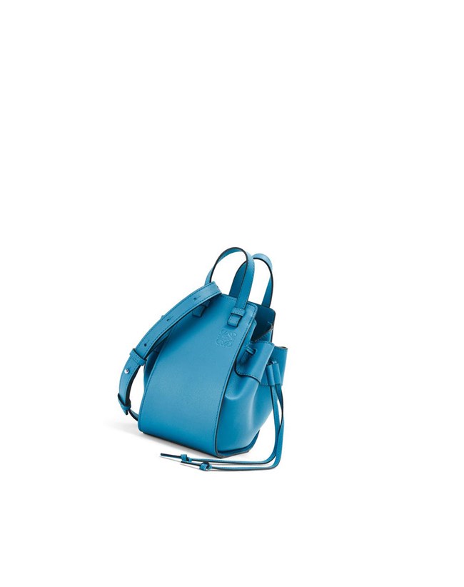 Loewe Mini Hammock drawstring in classic calfskin Azules | PDOXW-2164