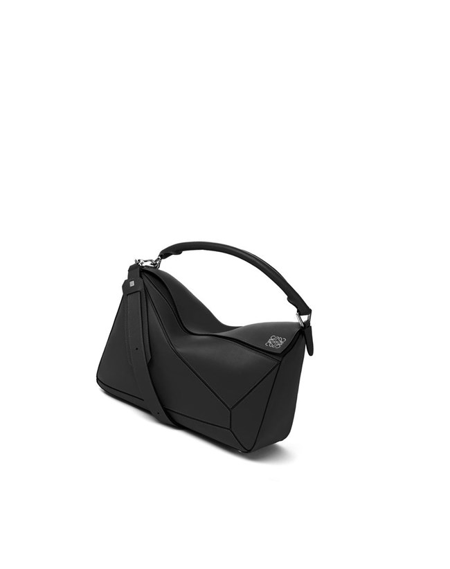 Loewe Puzzle bag in classic calfskin Negros | CSIKW-1427