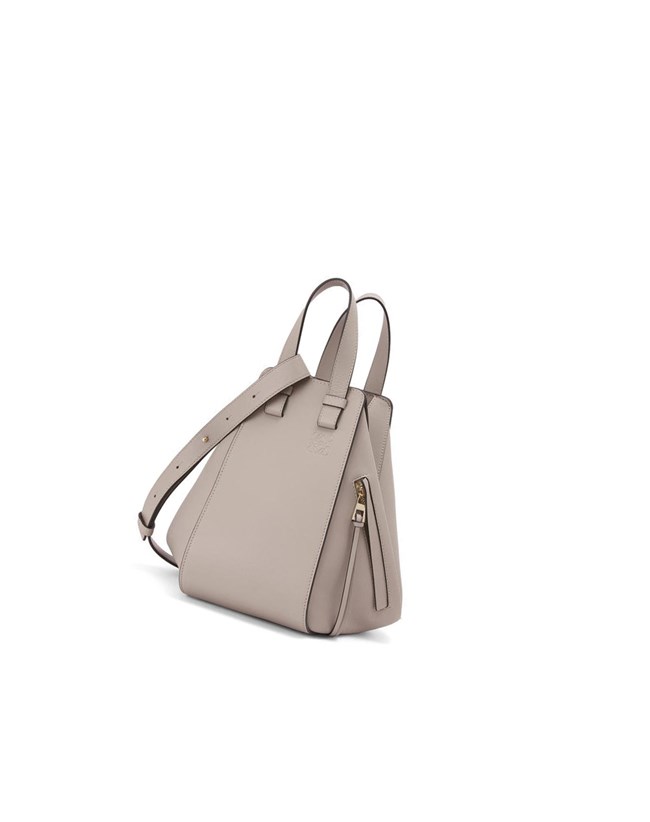 Loewe Small Hammock bag in classic calfskin Sand | NQUDH-7083