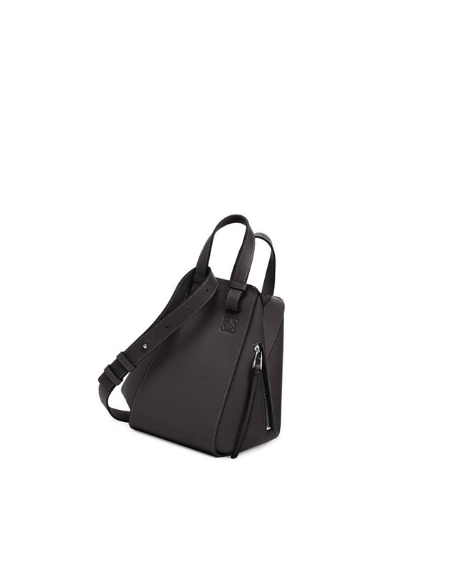 Loewe Small Hammock bag in classic calfskin Negros | SMNOC-2801