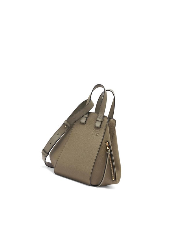Loewe Small Hammock bag in soft grained calfskin Verdes | OXTLF-3250