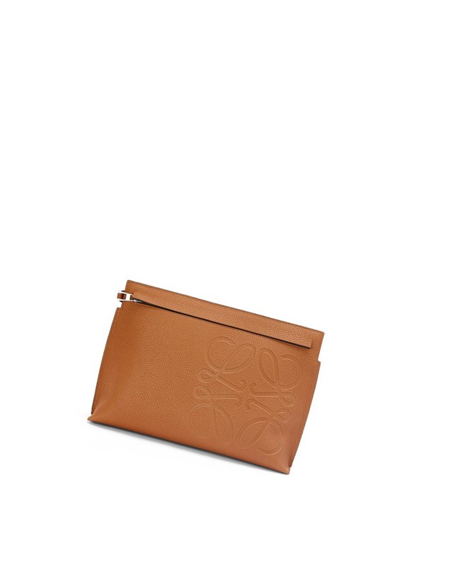 Loewe T Pouch in grained calfskin Tan | ENBUV-2793